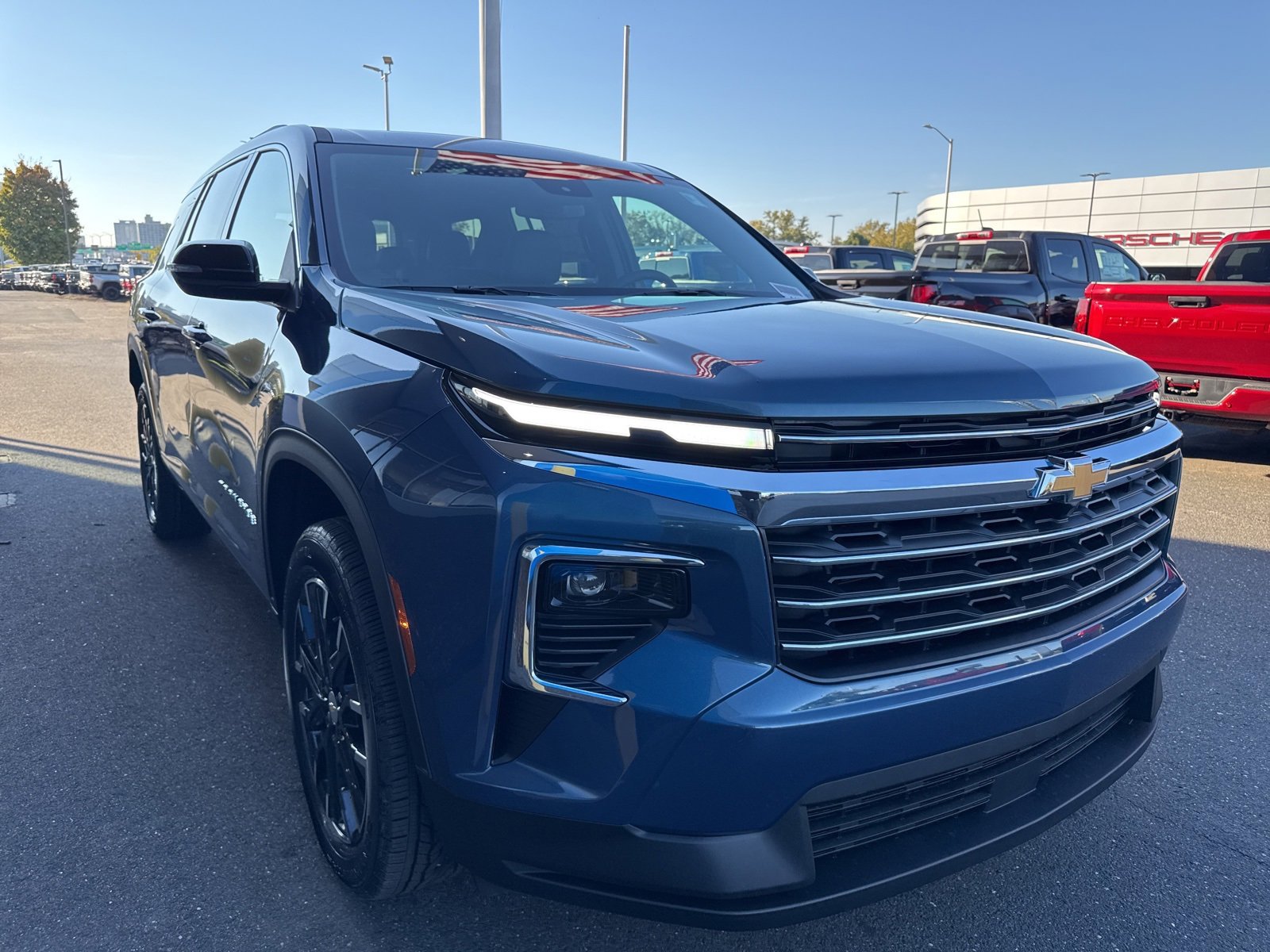2026 Chevrolet Traverse photo 3