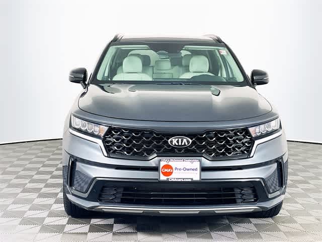 2021 Kia Sorento S photo 2
