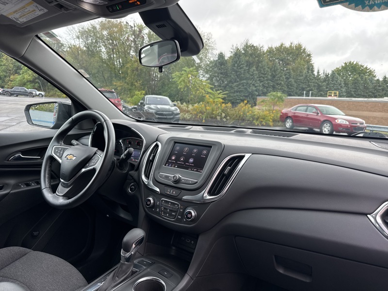 2022 Chevrolet Equinox LT photo 40