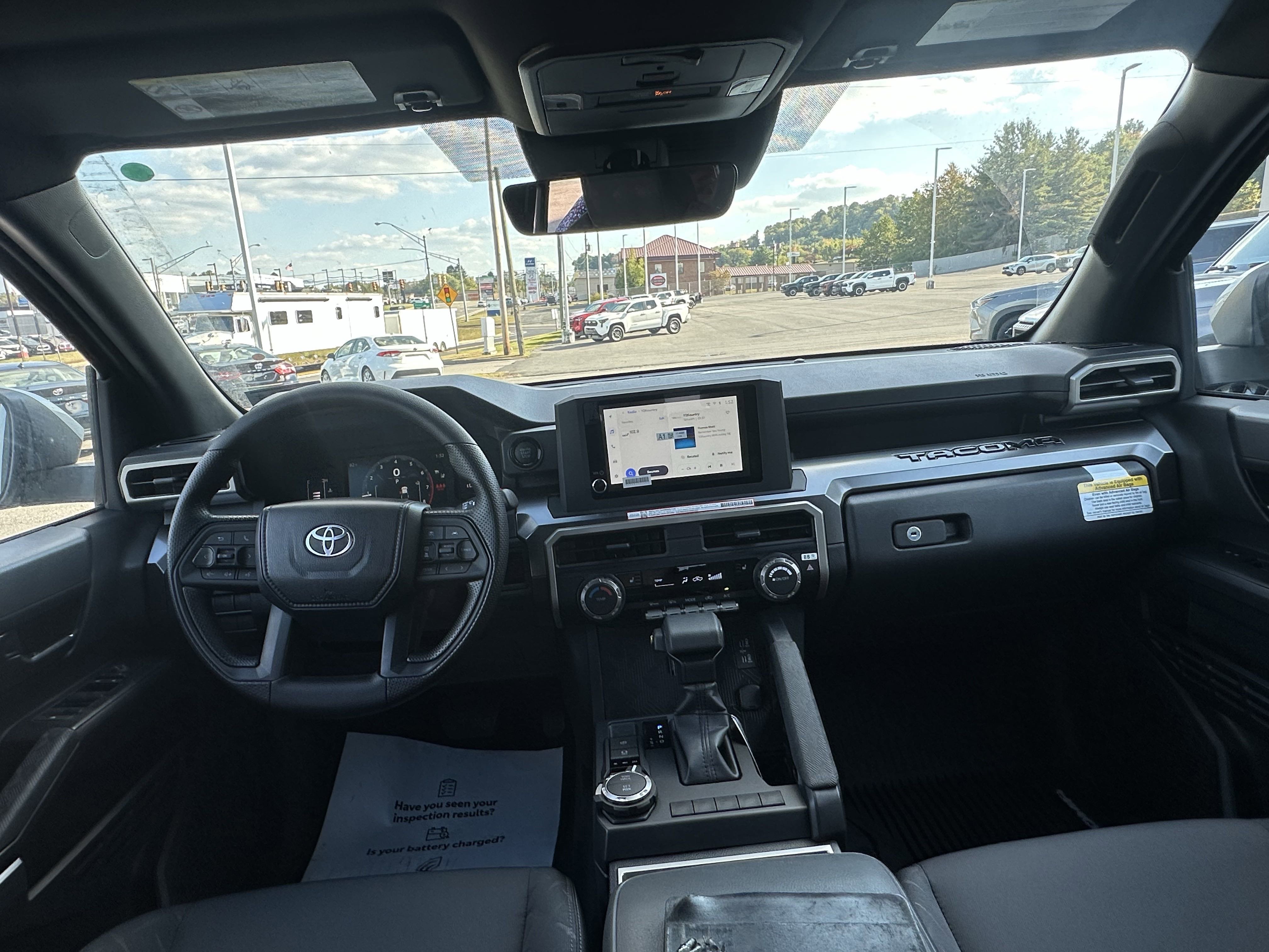 2025 Toyota Tacoma SR5 4x4 Double Cab photo 2