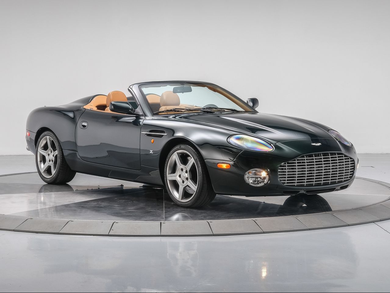2003 Aston Martin DB7's photo