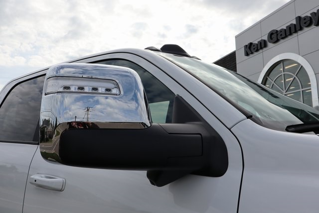 2025 Ram 2500 Laramie photo 2