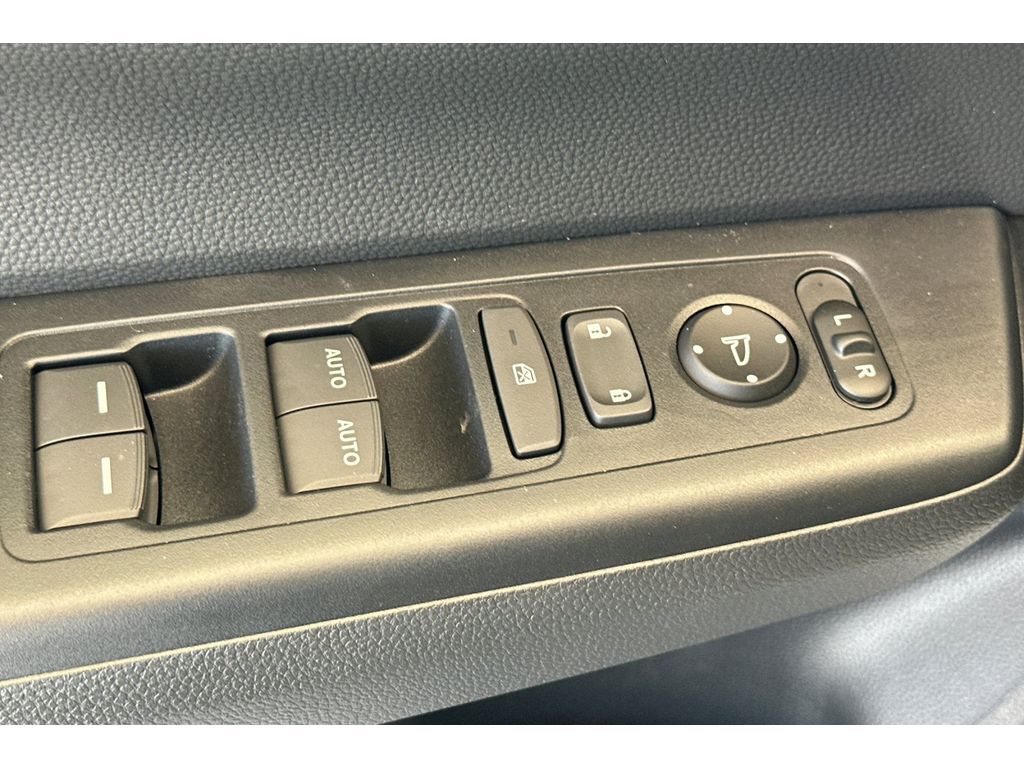 2026 Honda CR-V Hybrid Sport photo 13