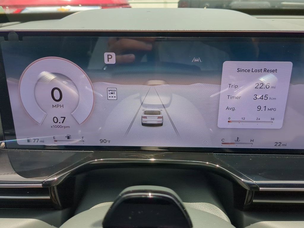 2025 Genesis GV80 2.5T Standard AWD photo 24