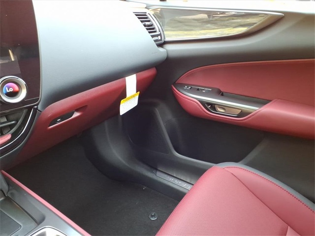 2026 Lexus NX 350h photo 14
