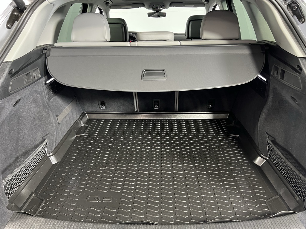 2022 Audi Q5 45 S line Premium photo 23