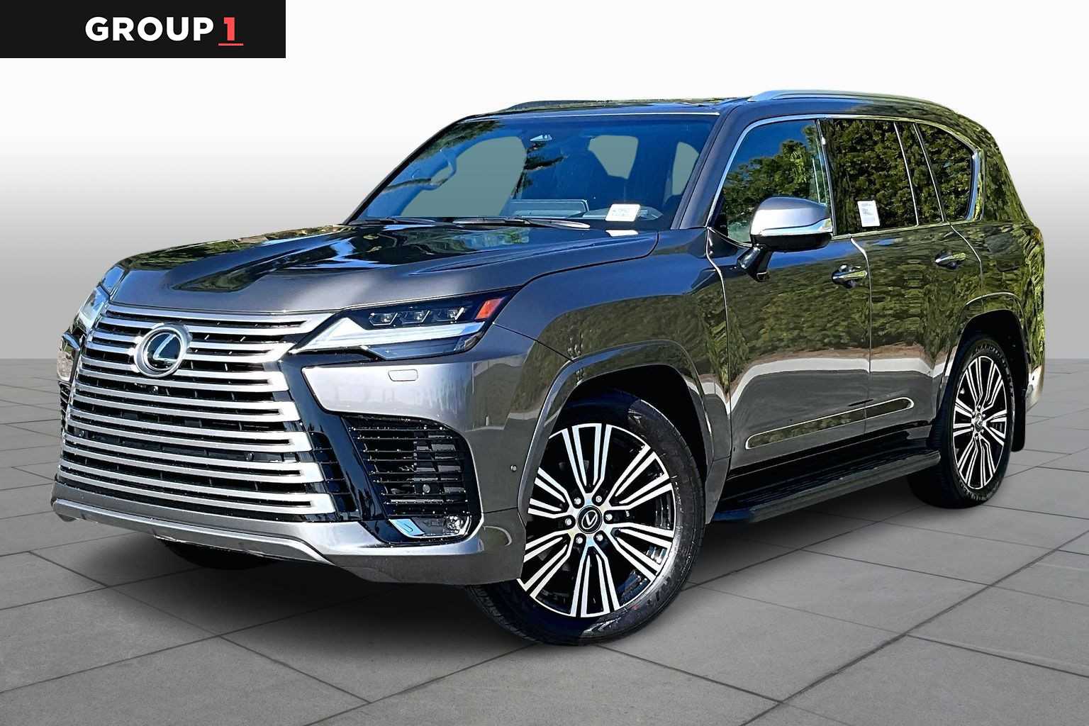 2025 Lexus LX Luxury's photo