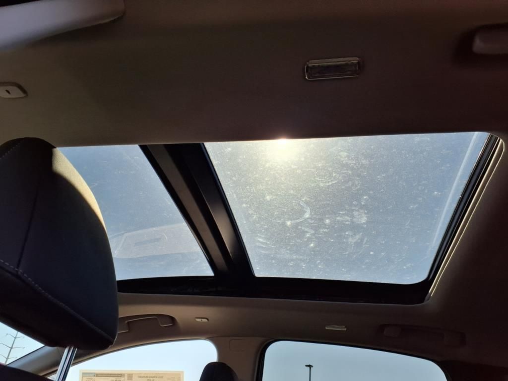 2025 Nissan Murano SL photo 3