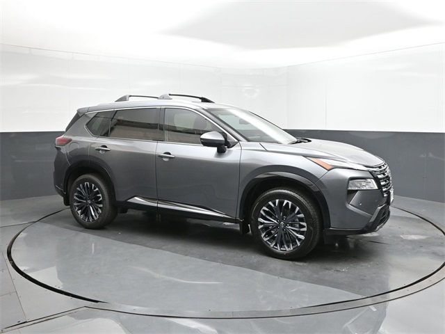 2025 Nissan Rogue Platinum photo 7