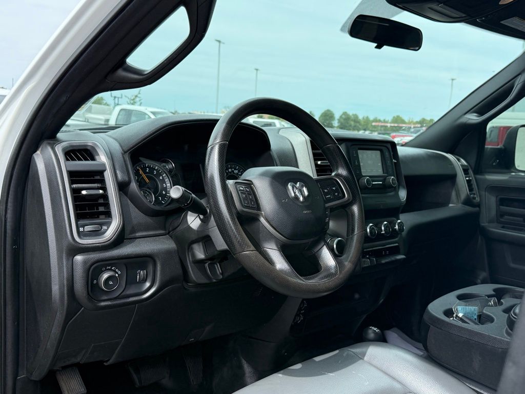 2022 Ram 2500 Tradesman photo 3