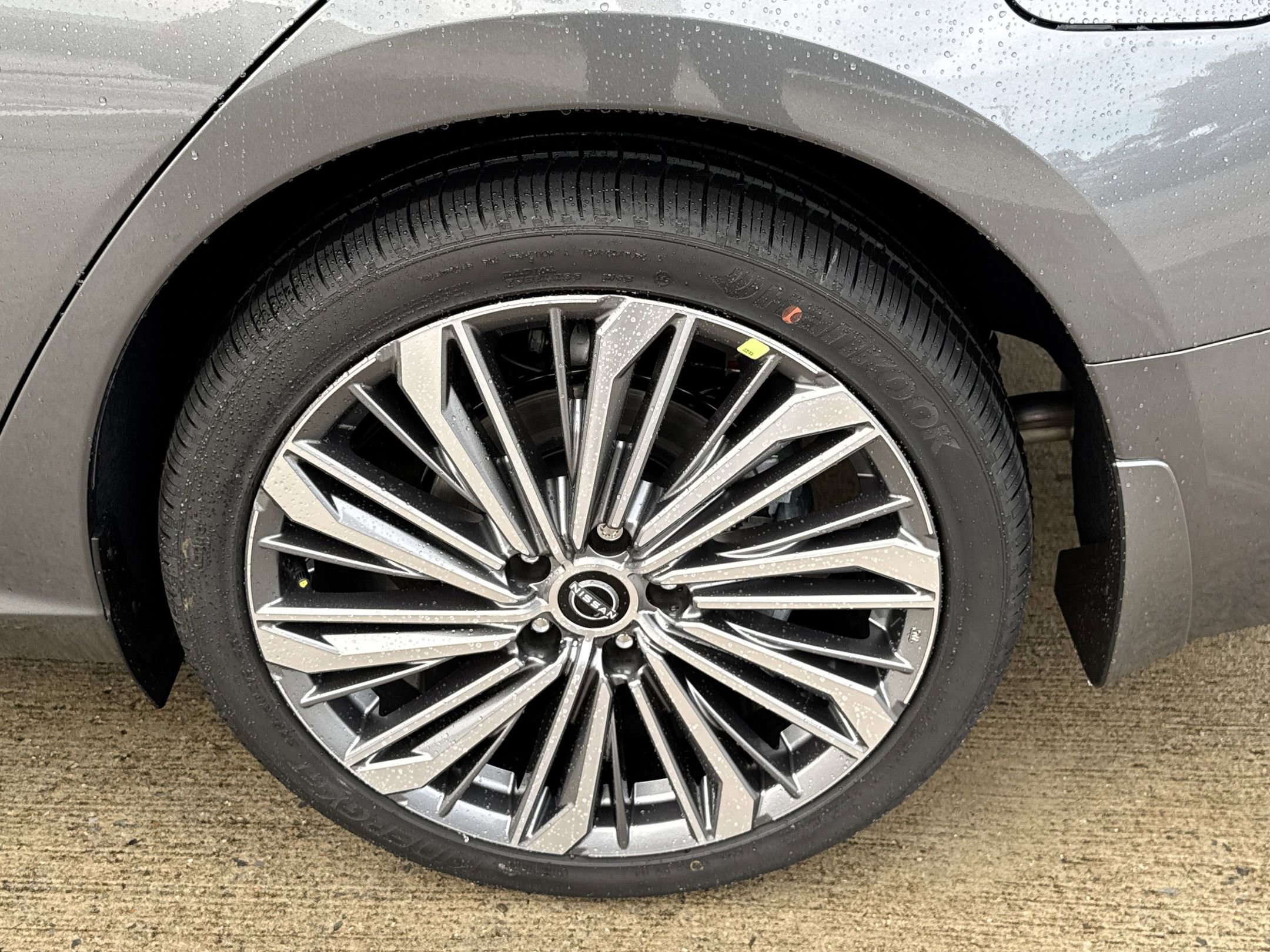 2025 Nissan Altima SL photo 10