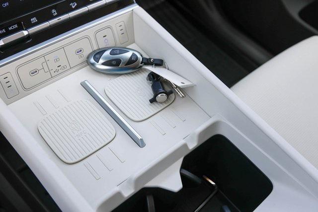 New 2025 Green Hyundai Calligraphy AWD image 22