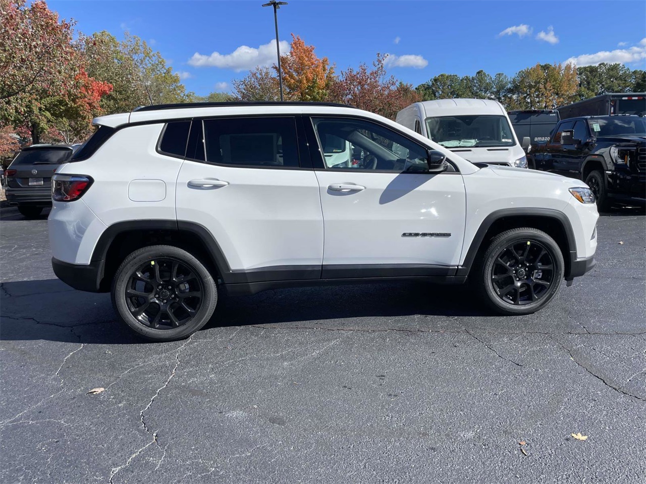 2026 Jeep Compass Latitude Altitude photo 3