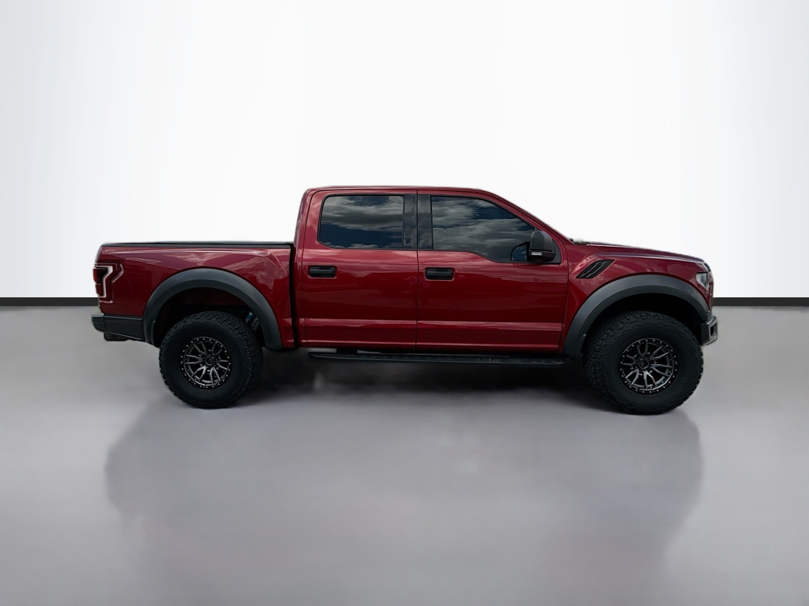 2018 Ford F-150 Raptor photo 4
