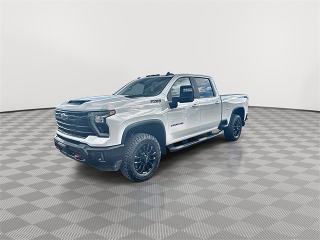 2025 Chevrolet Silverado 2500HD LT photo 4