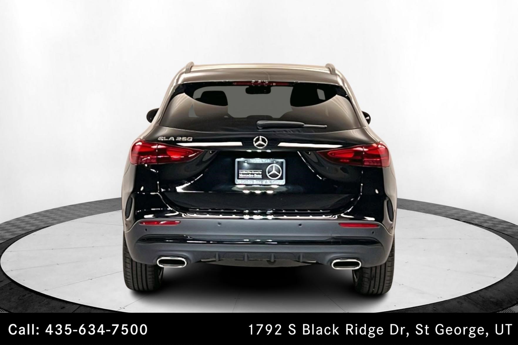 2025 Mercedes Benz GLA 250 photo 4