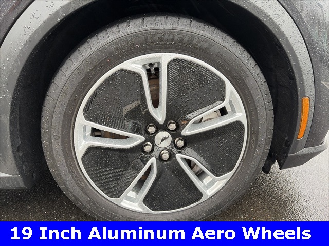 Used 2022 Ford Mustang Mach-E Select AWD with VIN 3FMTK1SS9NMA17598 for sale in Branford, CT