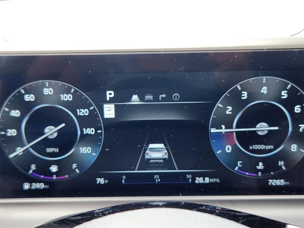 2024 Kia Seltos X-Line photo 18
