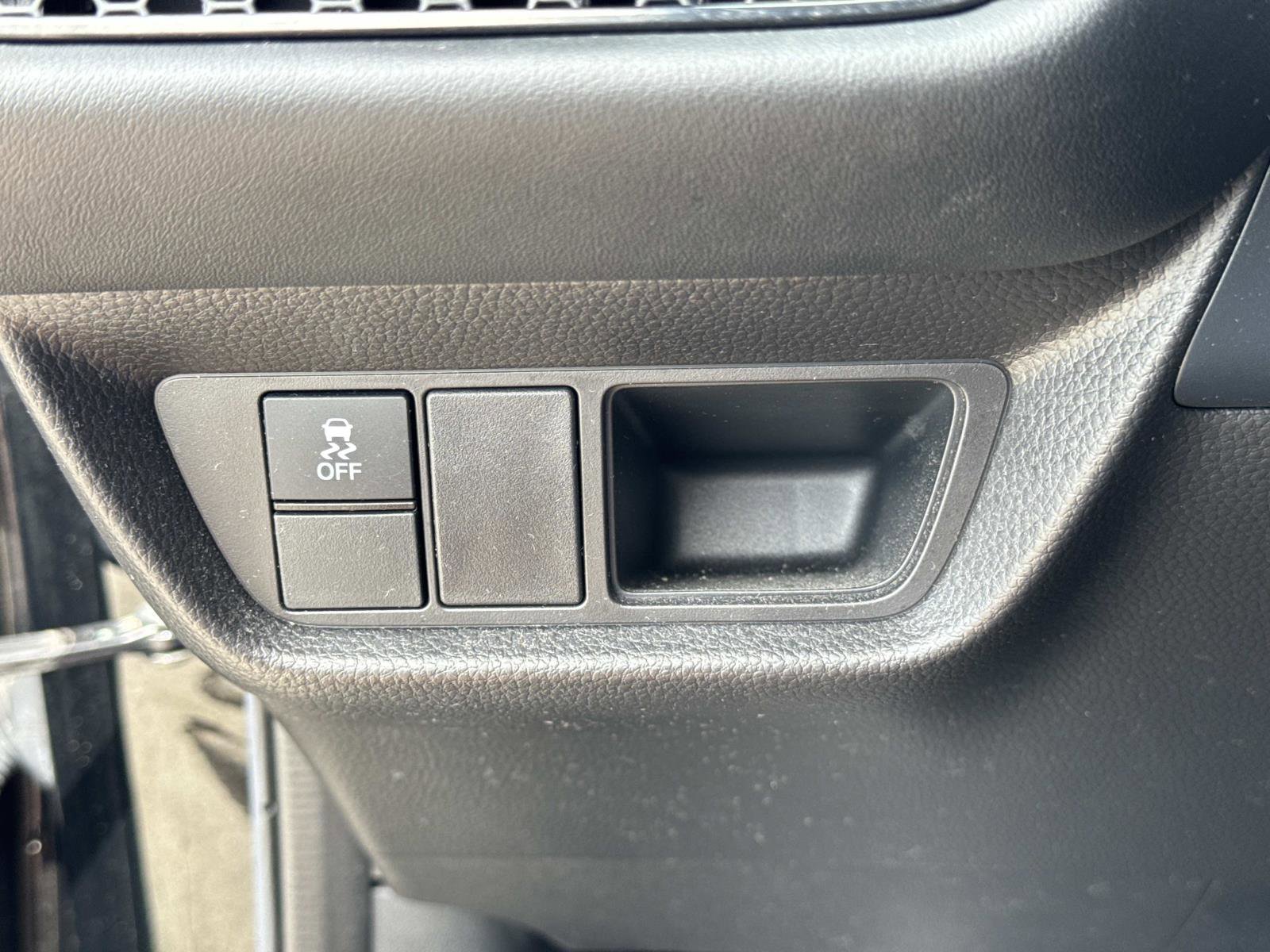 2023 Honda HR-V LX photo 30