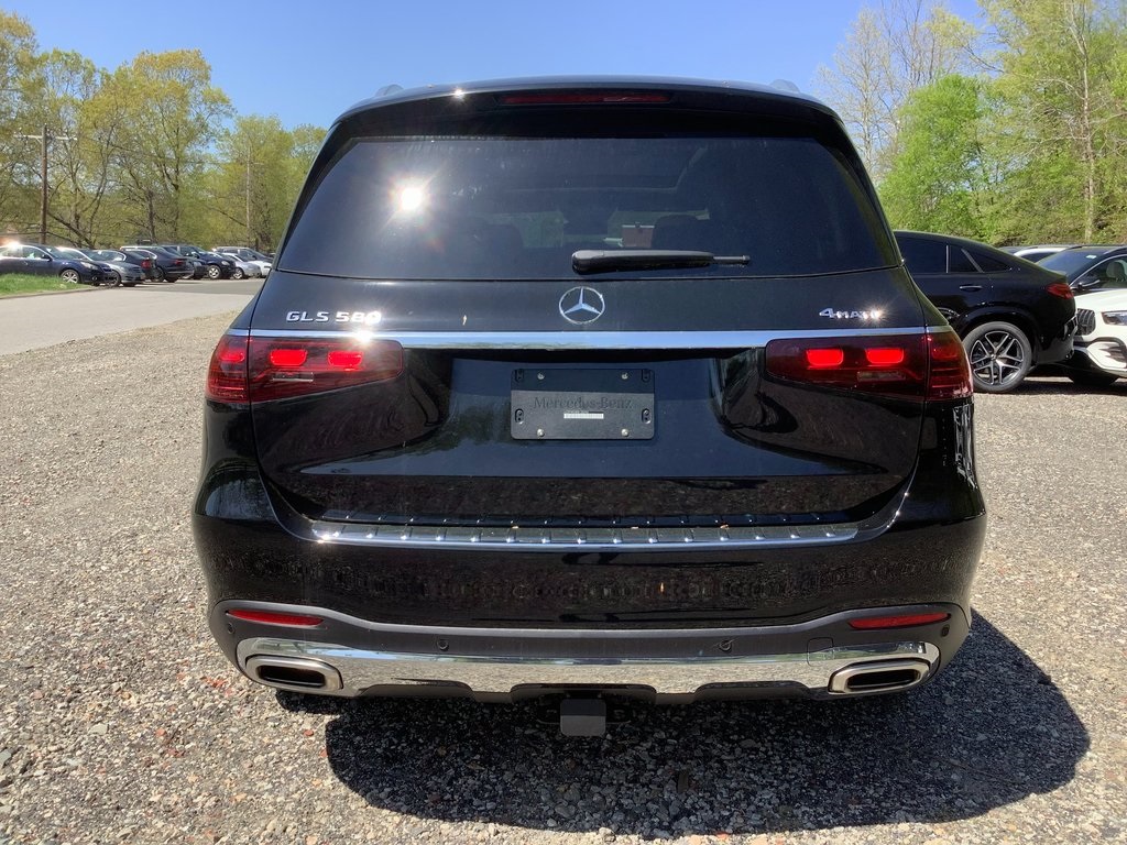 2024 Mercedes Benz GLS 580 4MATIC photo 6