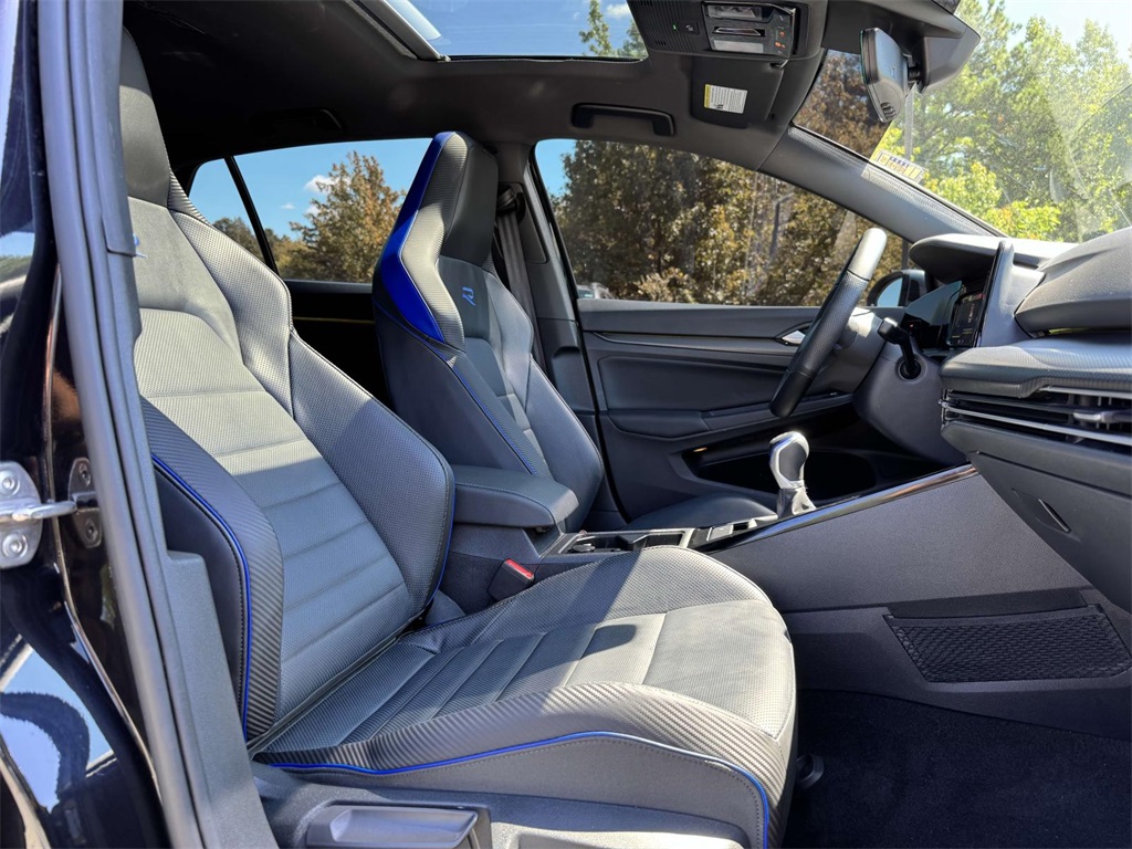 2024 Volkswagen Golf R photo 14