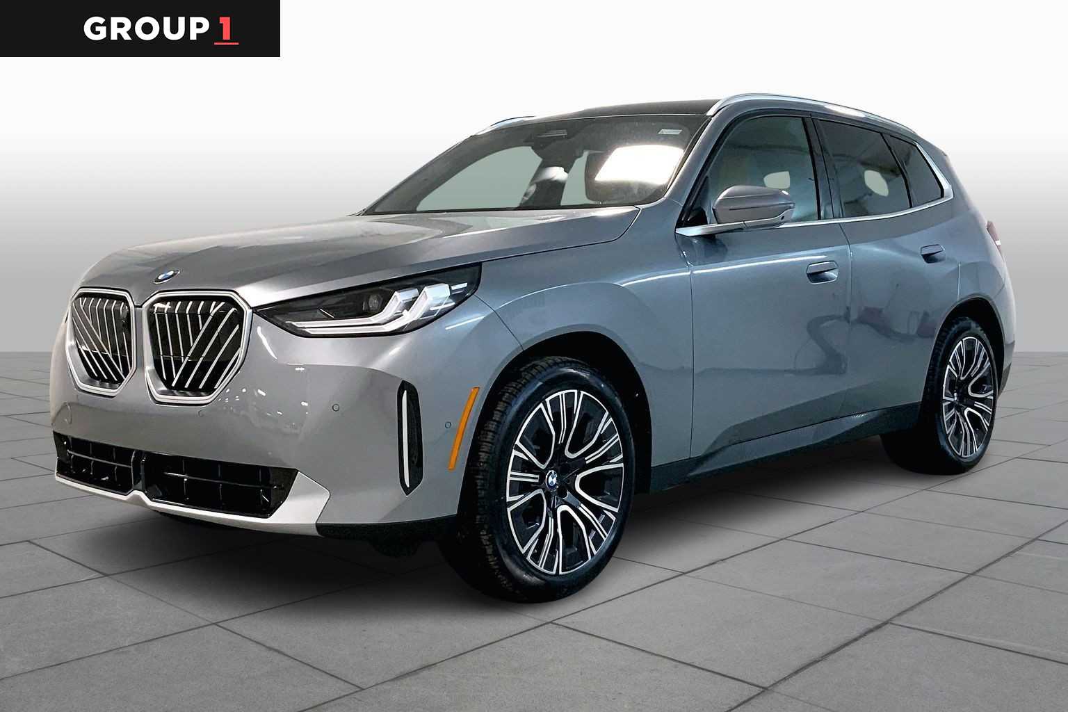 2026 BMW X3 30's photo