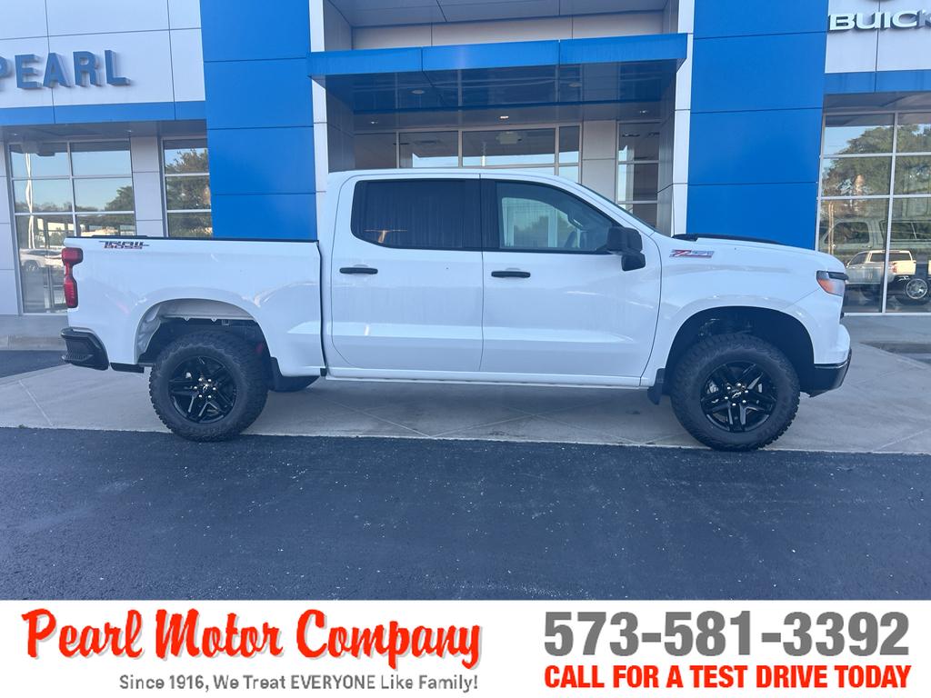 2026 Chevrolet Silverado 1500 Custom Trail Boss photo 2