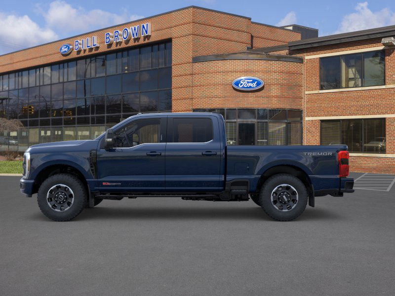 2025 Ford F-350 Lariat photo 2