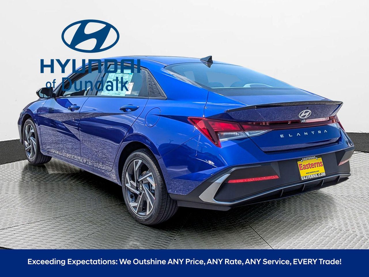 2025 Hyundai Elantra SEL Sport photo 4