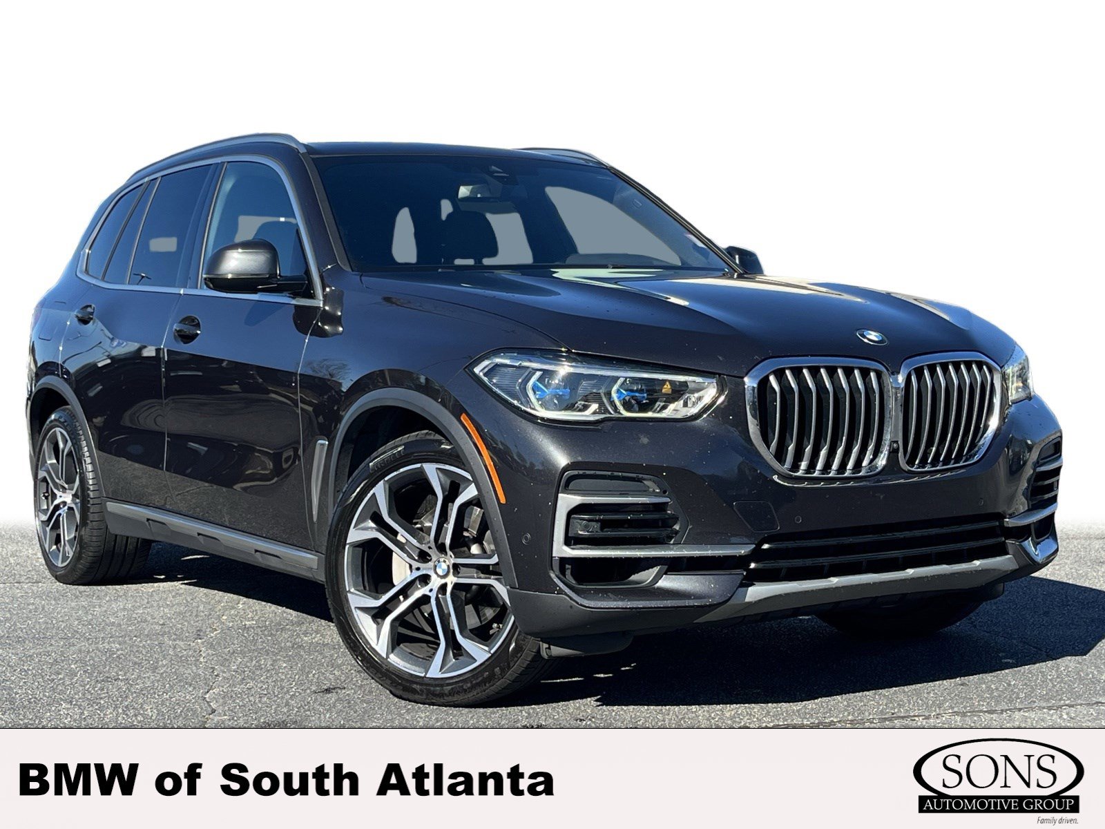 2022 BMW X5 40i's photo