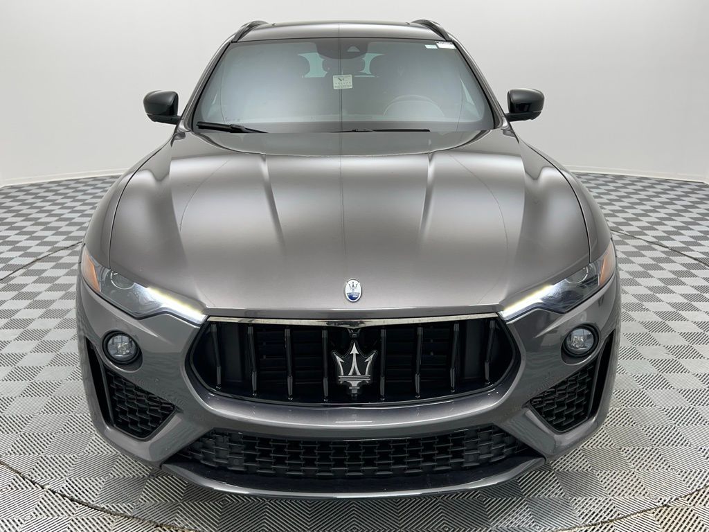 2022 Maserati Levante GT photo 2