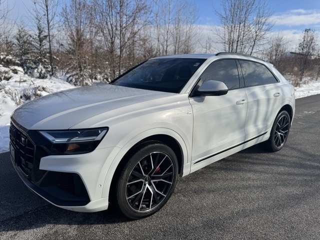 2022 Audi Q8 Premium Plus's photo