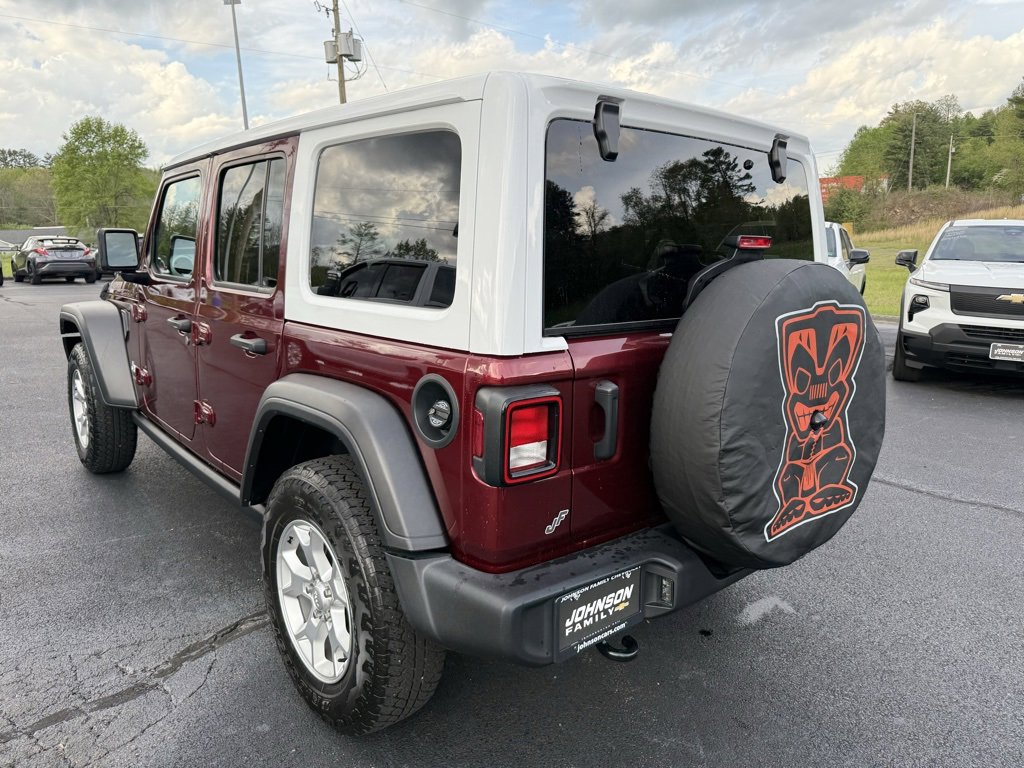 2021 Jeep Wrangler Unlimited Islander photo 22