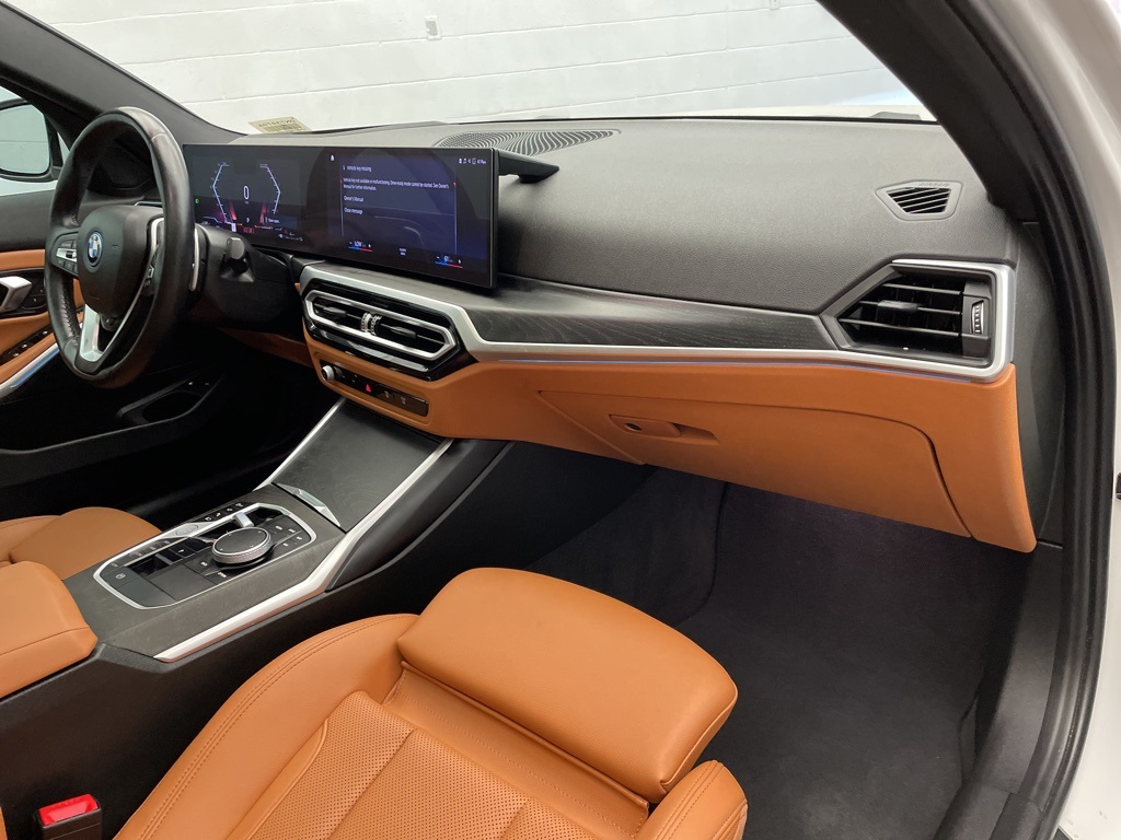 2024 Bmw 330e photo 23