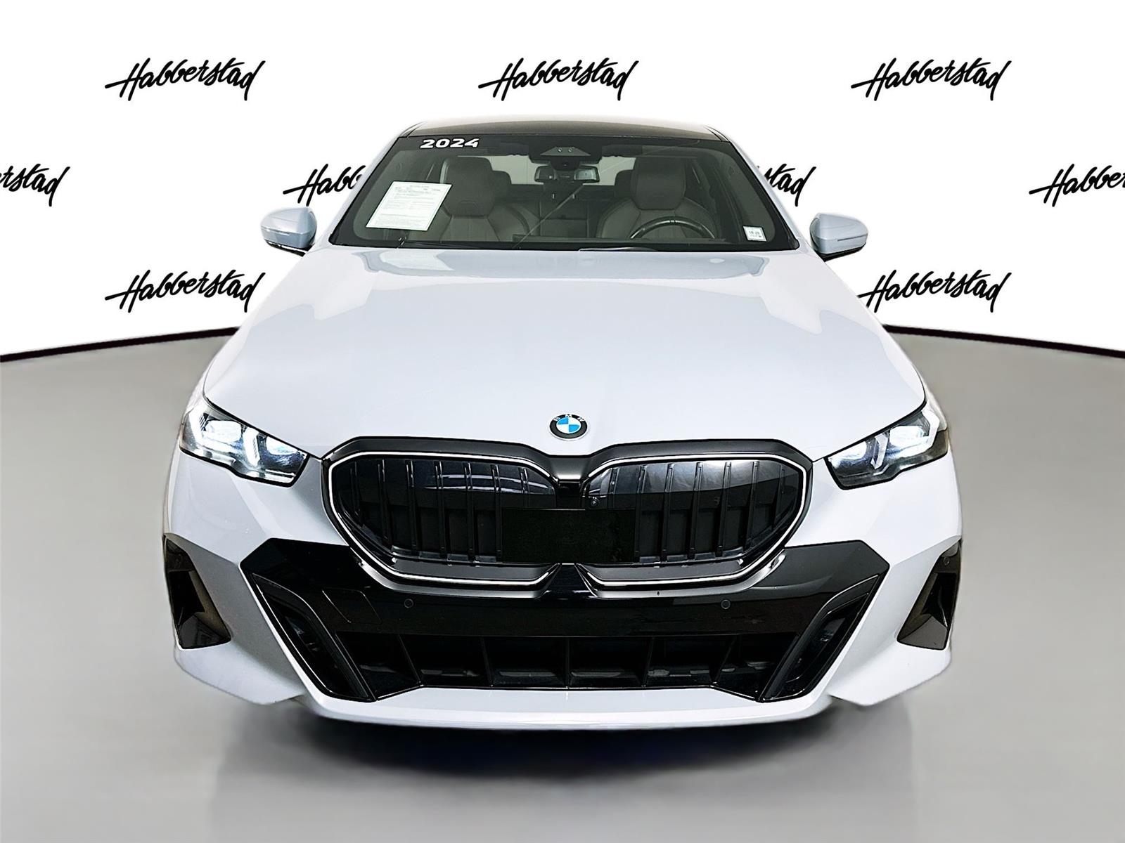 2024 Bmw 530i xDrive photo 2