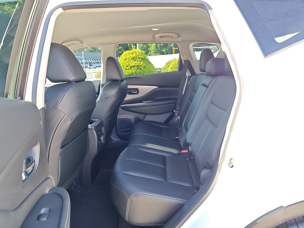 2024 Nissan Murano SV photo 10