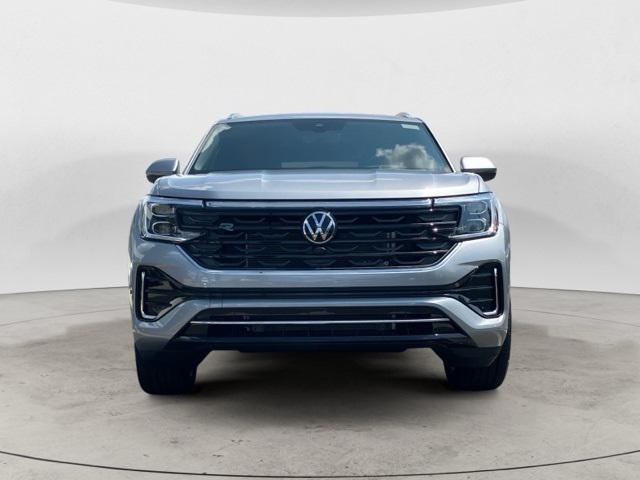 2025 Volkswagen Atlas Cross Sport SEL Premium R-Line photo 2