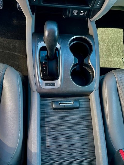 2017 Honda Ridgeline RTL-T photo 12