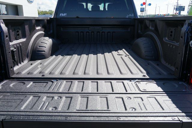 2025 FORD F-250 - Image 29