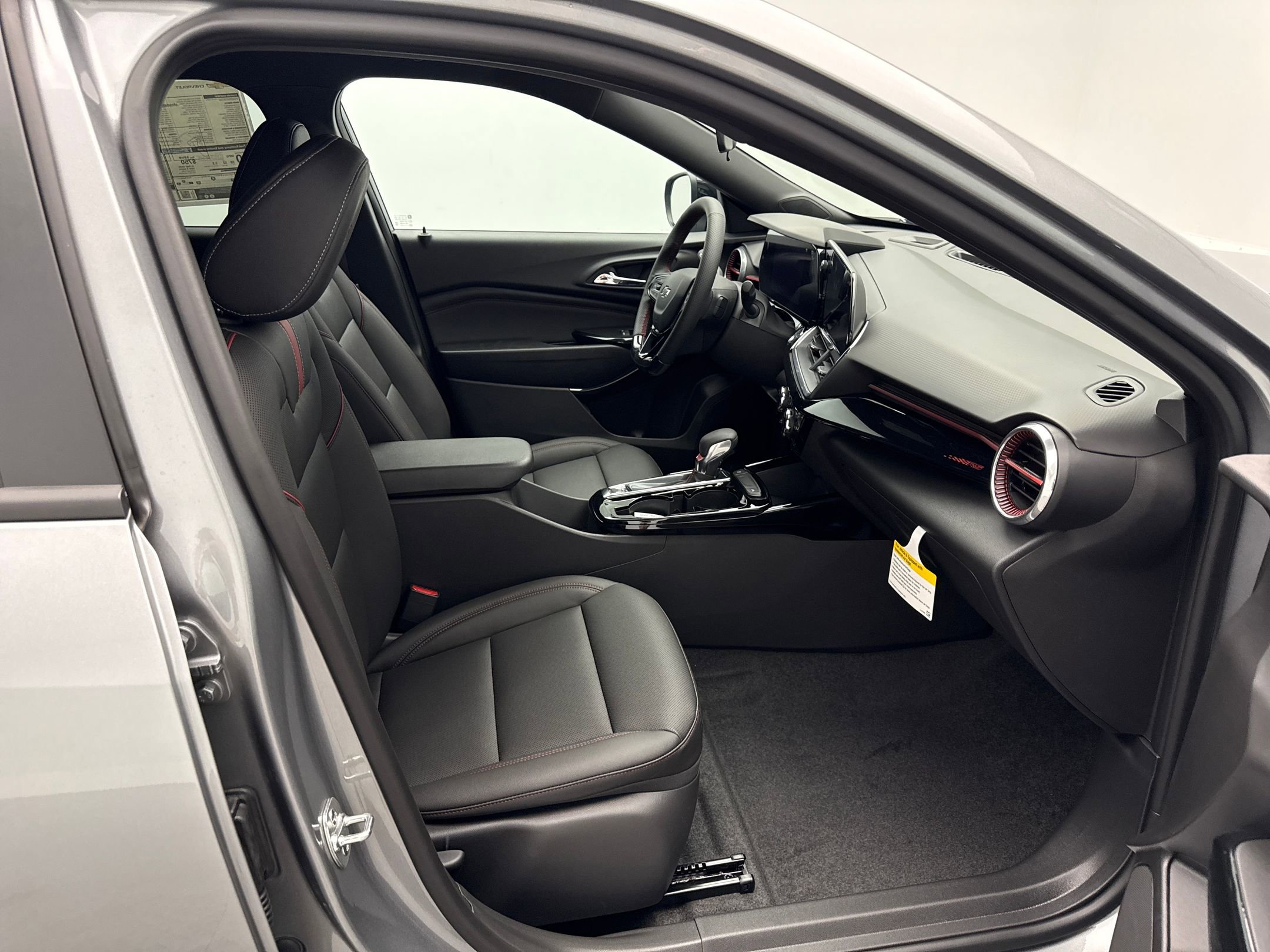 2025 Chevrolet Trax photo 22