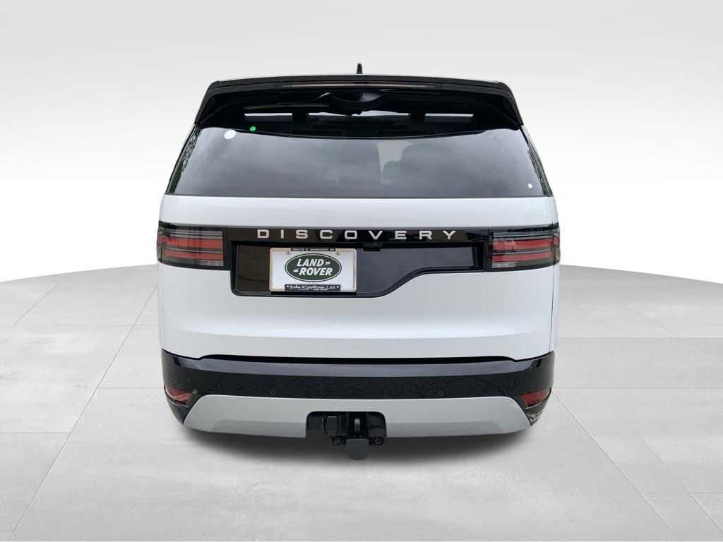 2025 Land Rover Discovery Metropolitan Edition photo 6