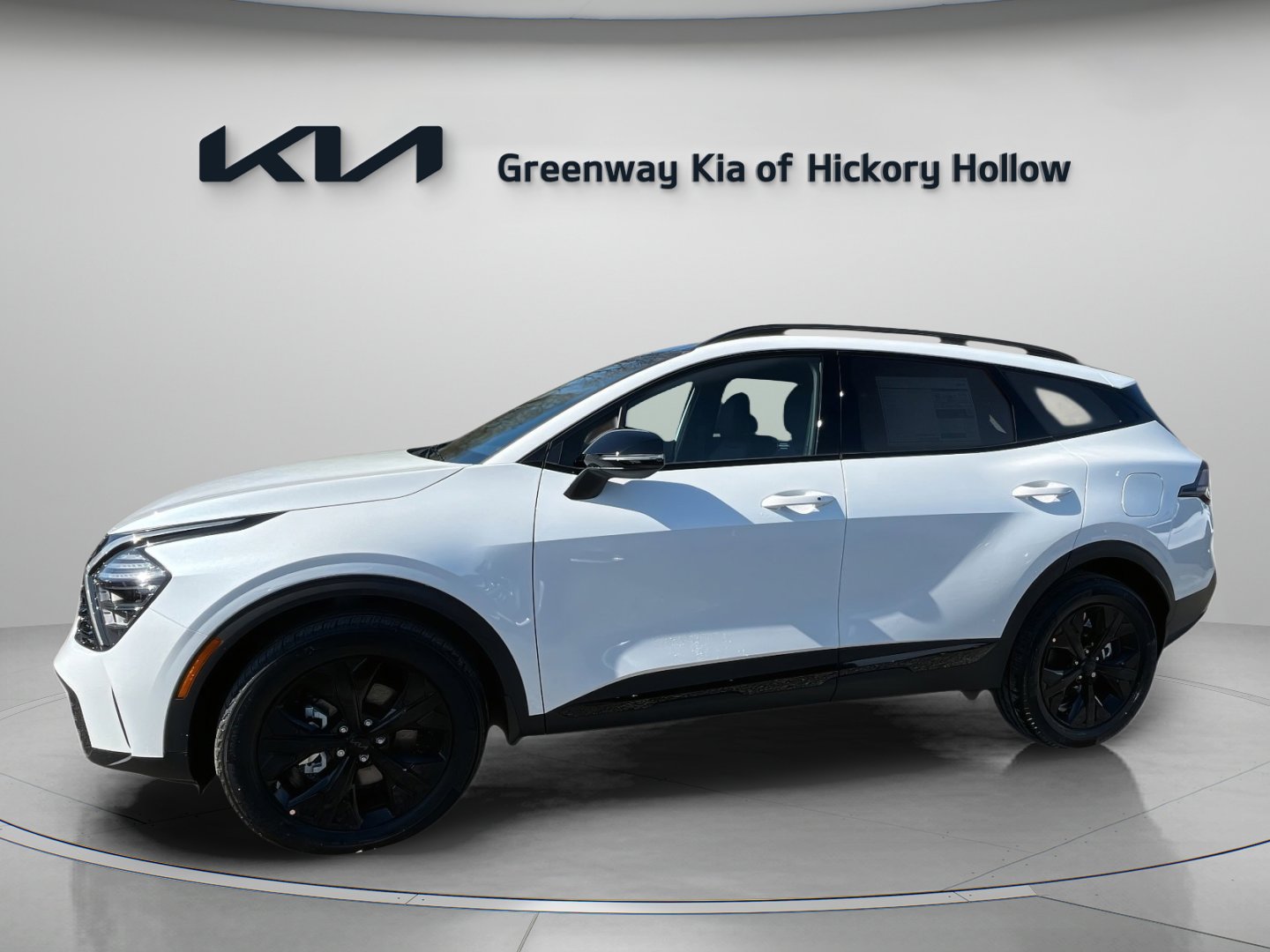 2025 Kia Sportage Plug-In Hybrid X-Line photo 4