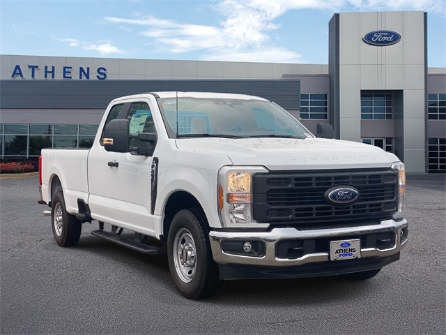 2026 Ford F-250 Super Duty XL's photo