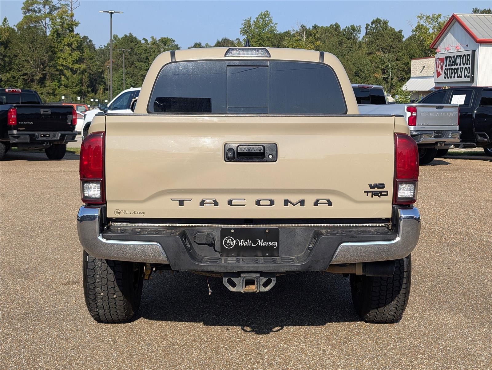 2019 Toyota Tacoma SR photo 4