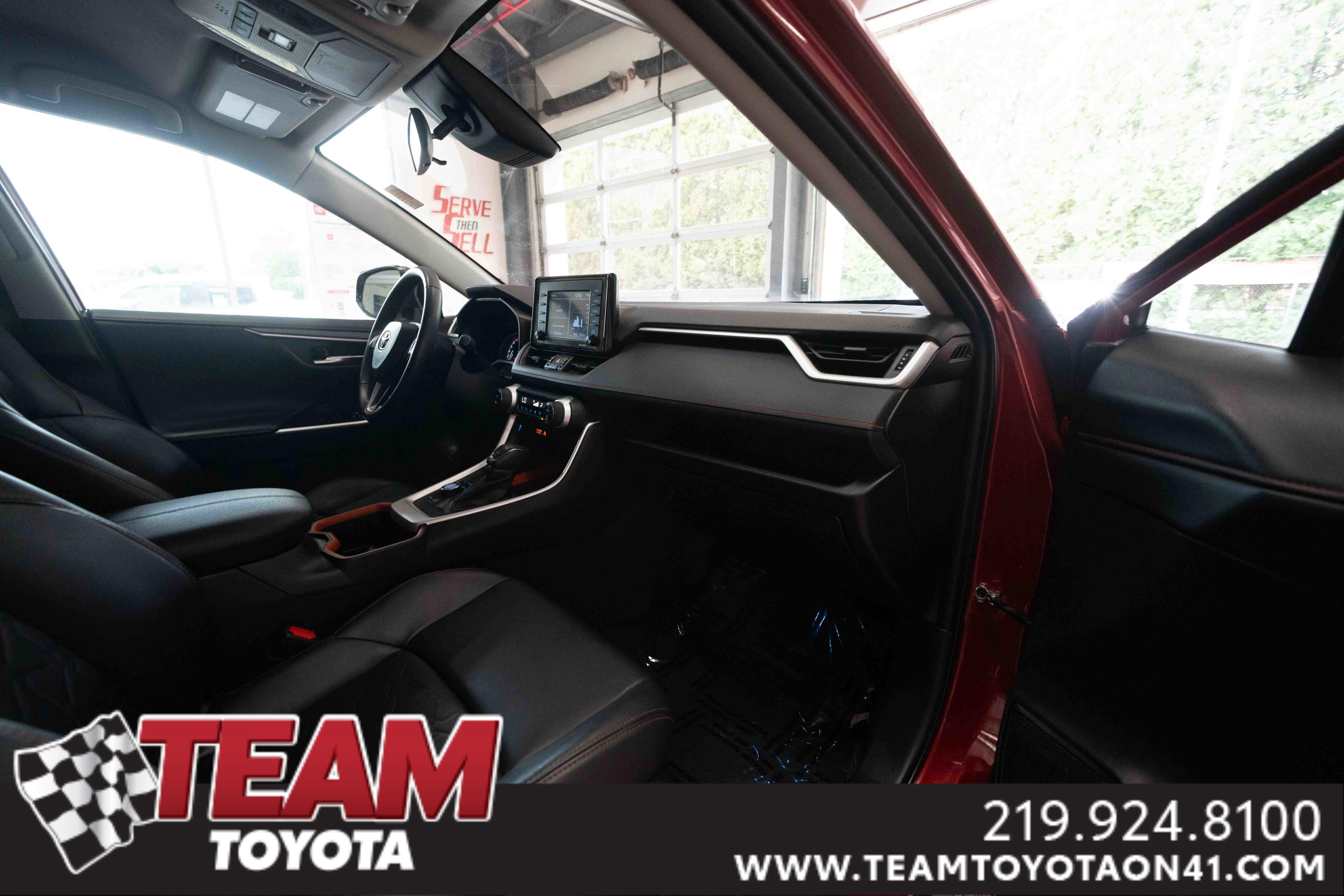 2022 Toyota RAV4 Adventure photo 5