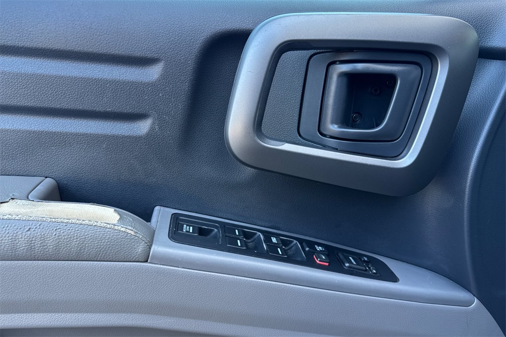 2014 Honda Ridgeline RTL photo 10