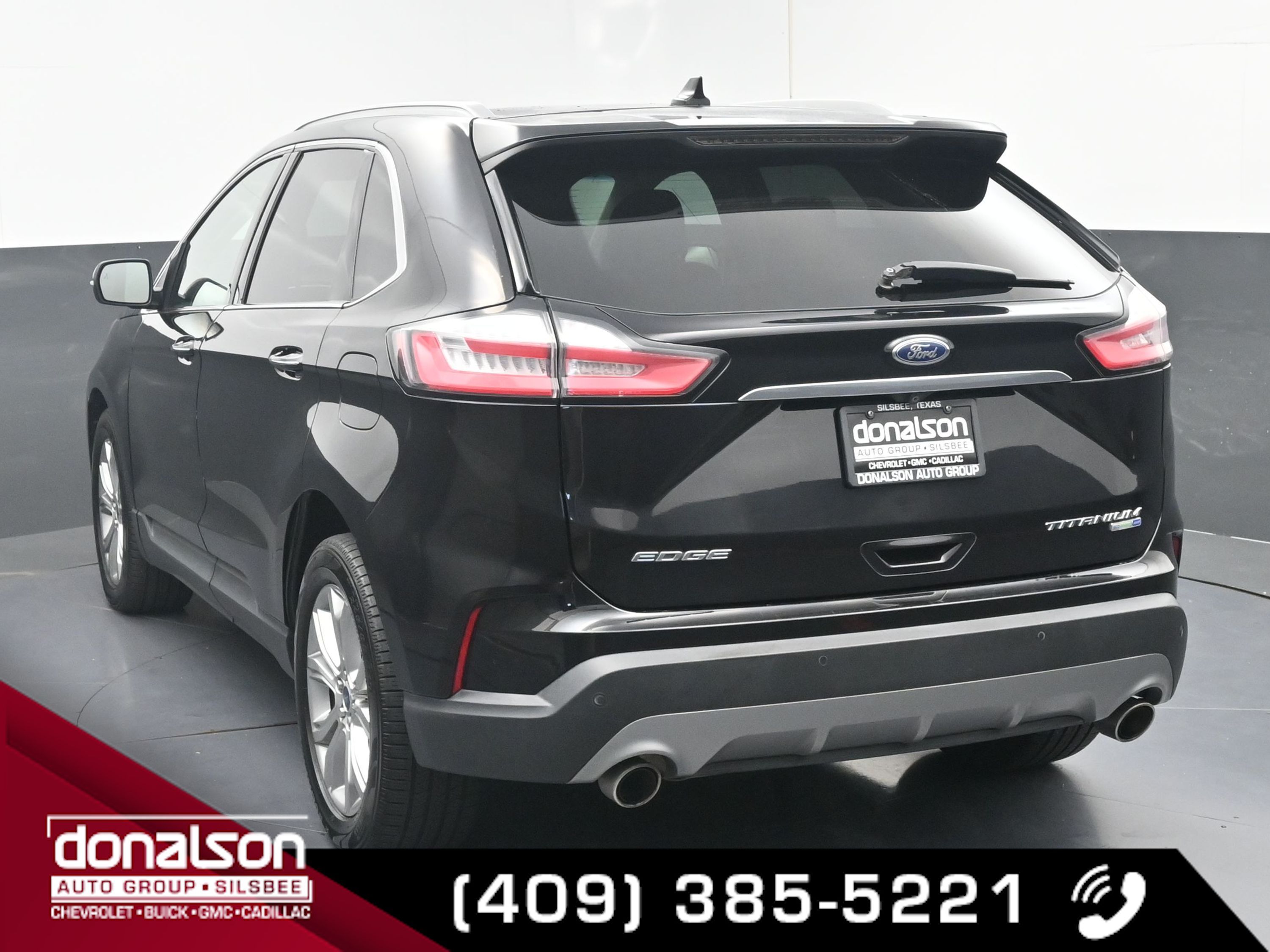 2019 Ford Edge Titanium photo 3