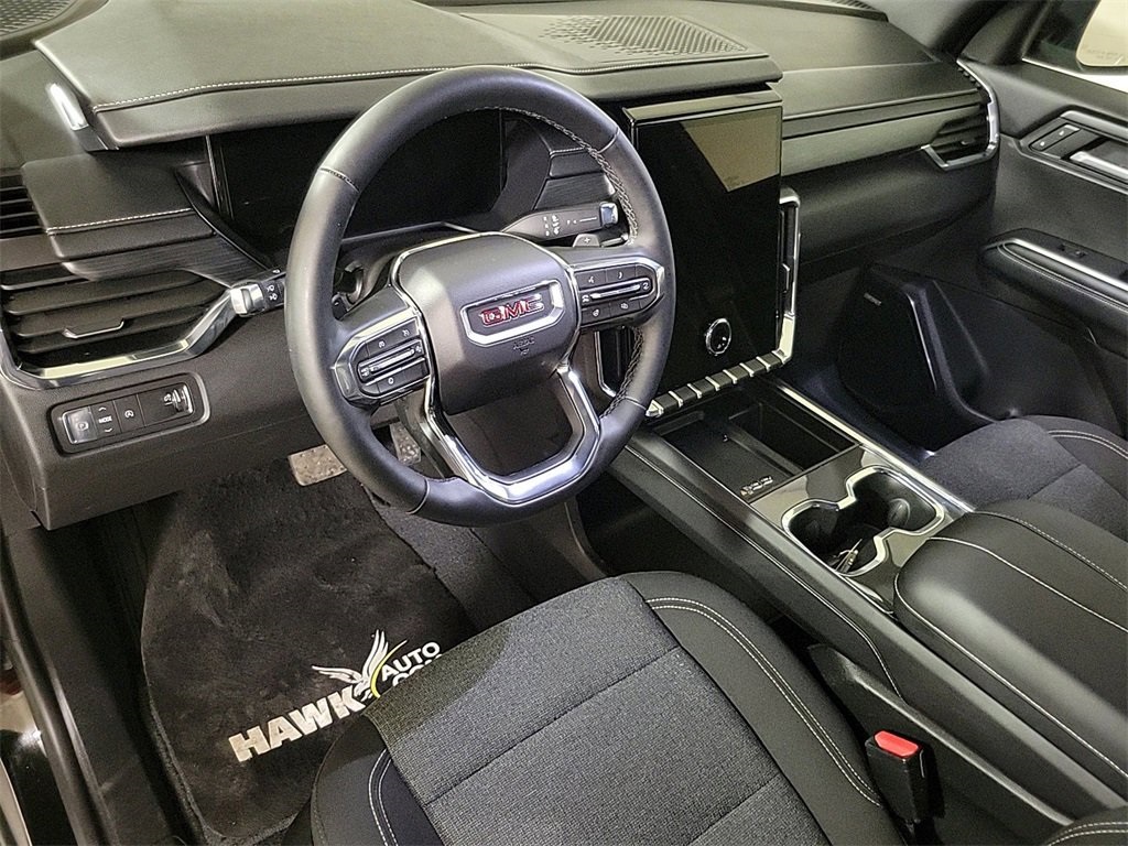 2025 GMC ACADIA - Image 9