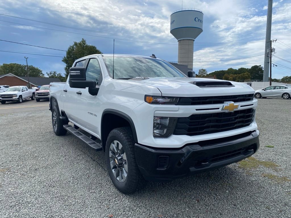 2026 Chevrolet Silverado 2500HD Custom's photo