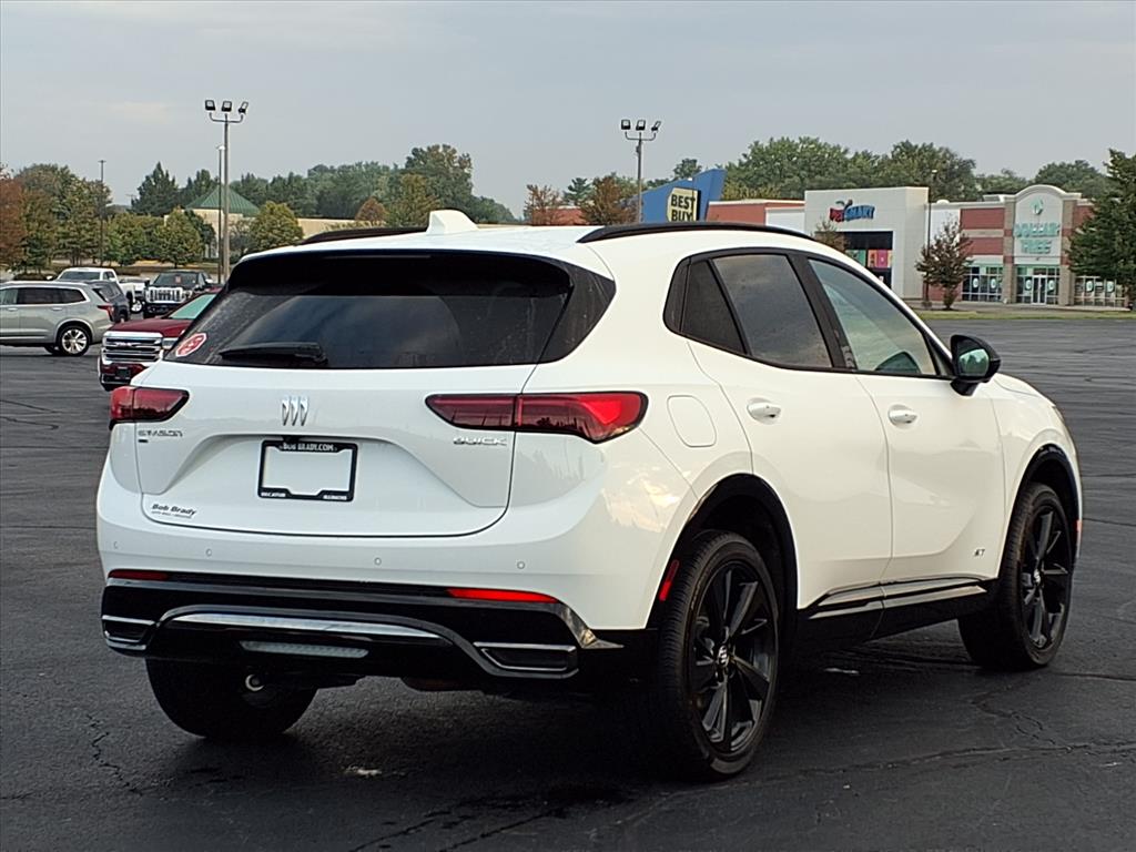 2025 Buick Envision Sport Touring photo 10